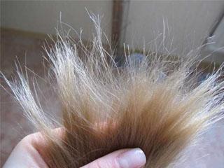 Карвинг волос: фото до и после, что это такое как делать на короткие, средние и длинные волосы, цена на легкую химию в салоне, какие бигуди и средства используются