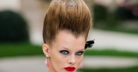 Hair-тренды Недели моды в Париже: чем удивляли и что стоит взять на заметку