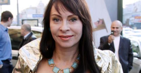 Марина Хлебникова кардинально сменила имидж: как выглядит певица с новой стрижкой