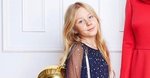 12-летняя дочь Глюк’оZы состригла волосы и перекрасилась в фиолетовый